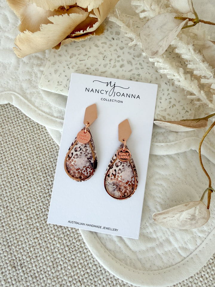 Mini Blushing Leopard Teardrops