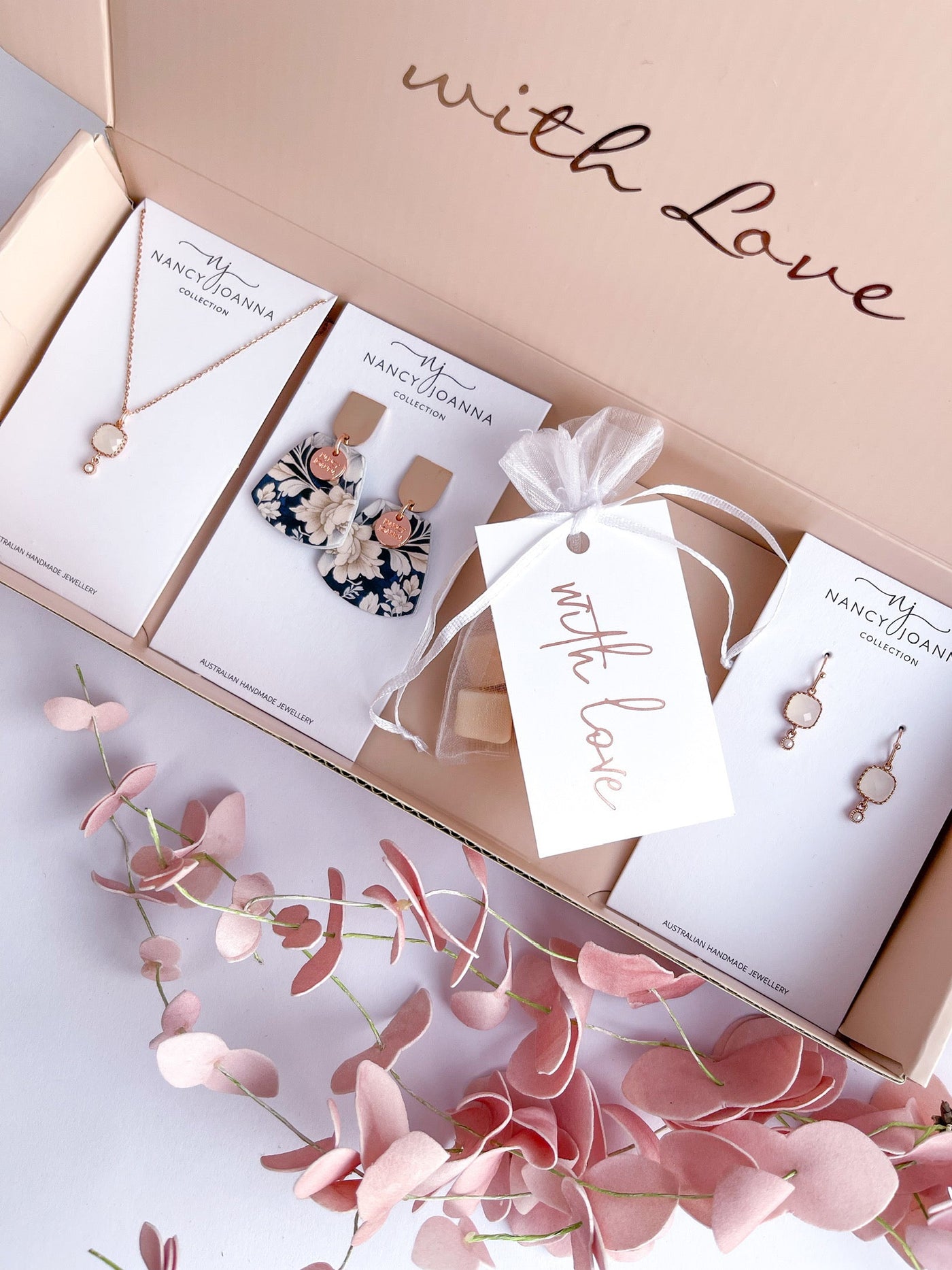 A Mother’s Love Box Set 2 Nancy Joanna