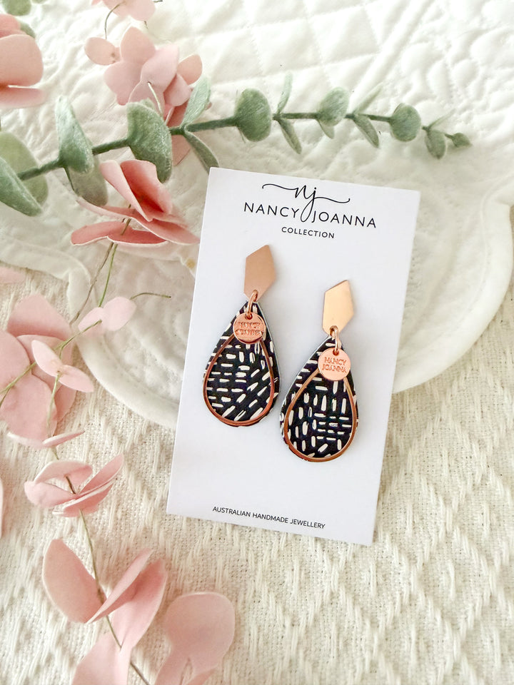 Mini Wild Ink Teardrops Nancy Joanna