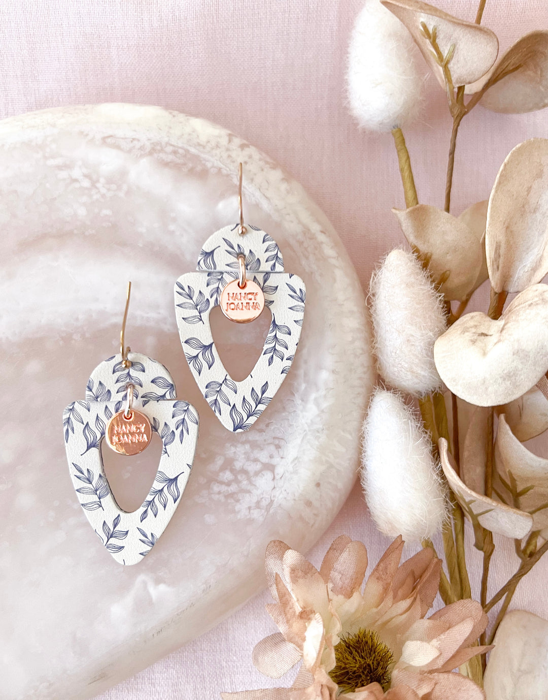 Copy) Oval Nancy Joanna