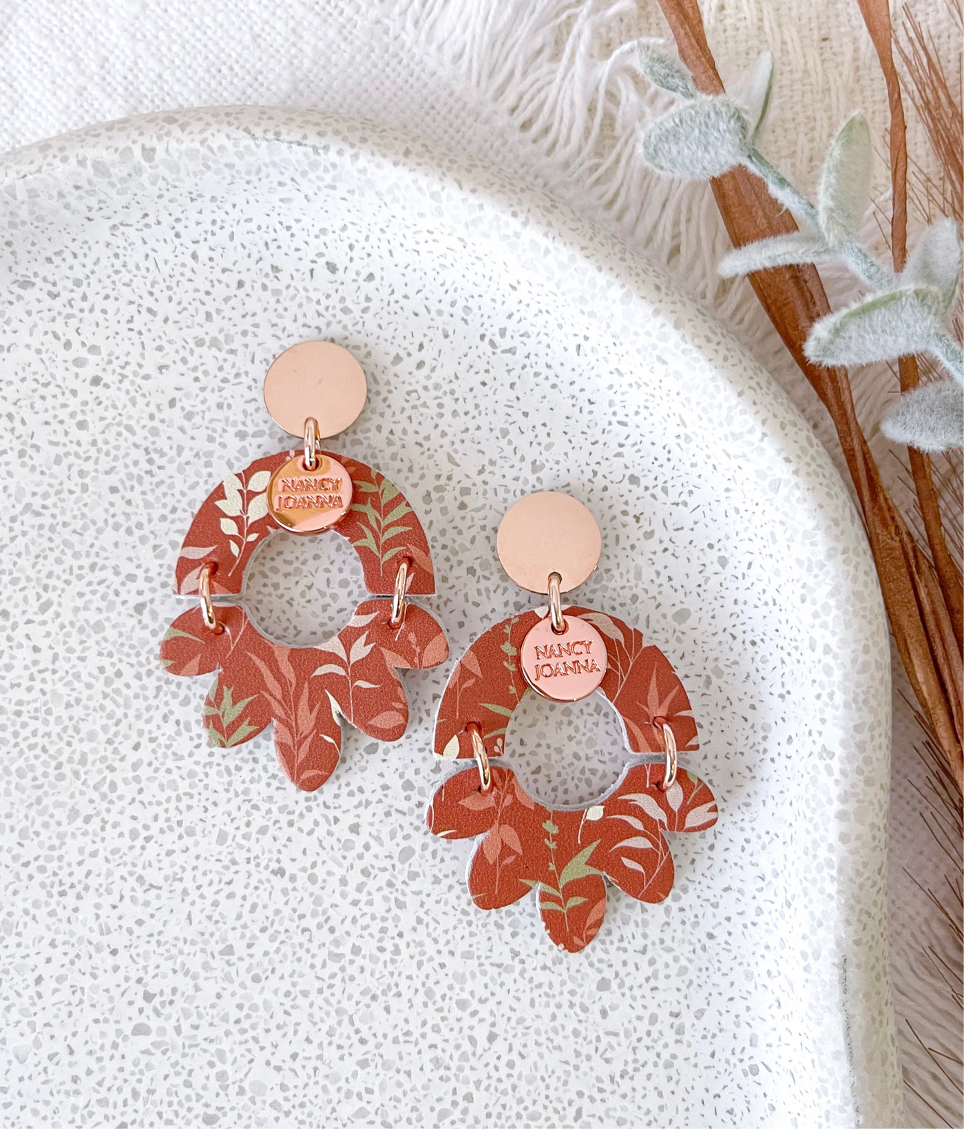 Rustic Floral Drop Nancy Joanna