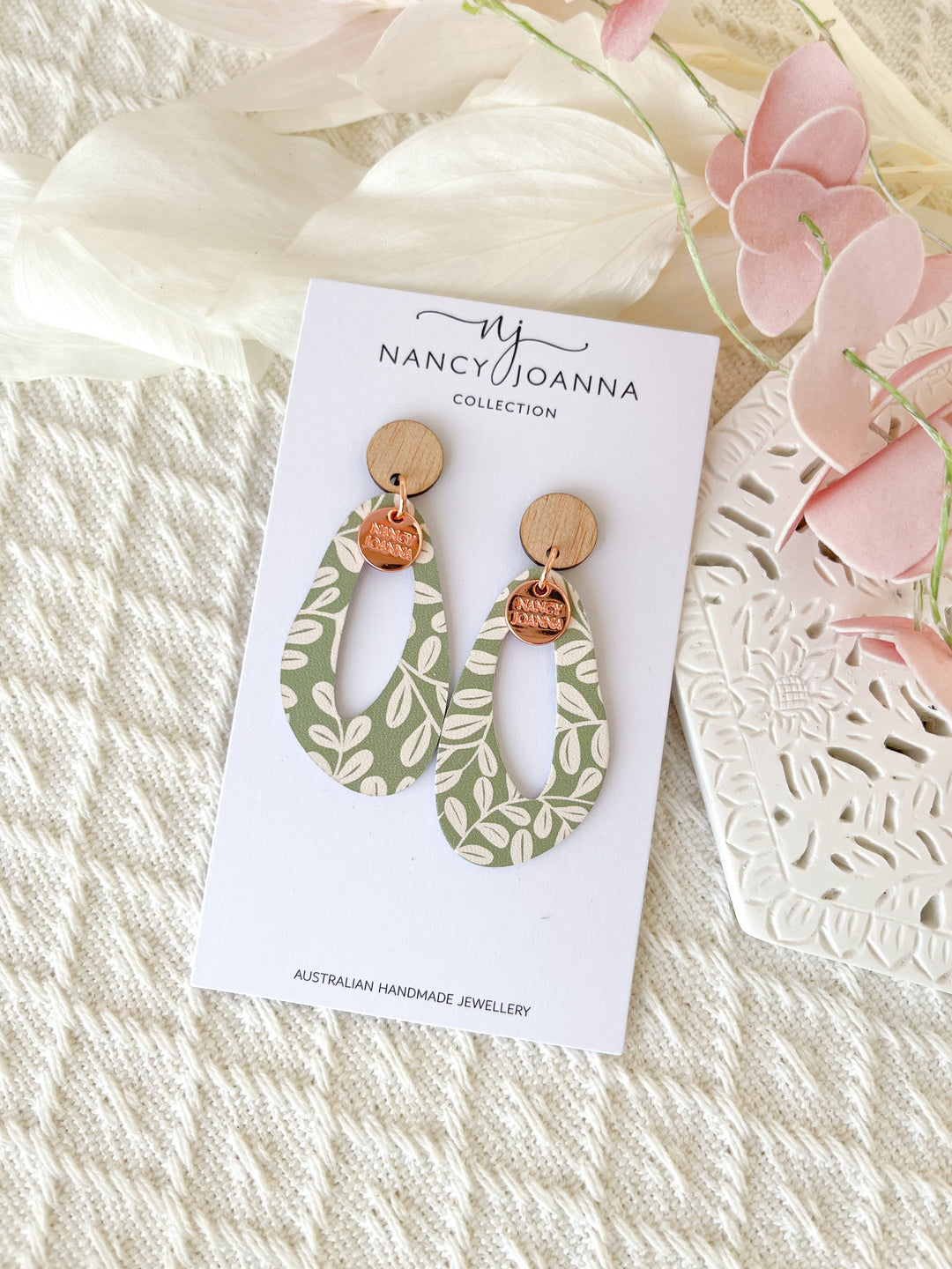 Wiggle Drop Nancy Joanna