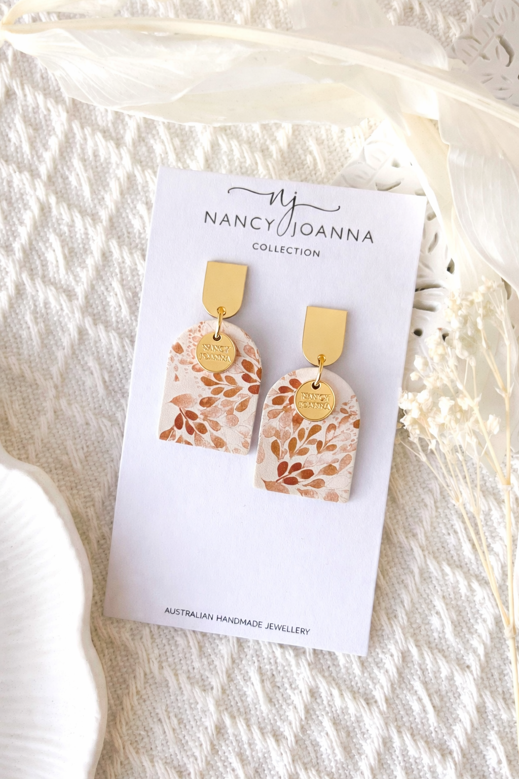 Desert Blossom Arch Drops Nancy Joanna