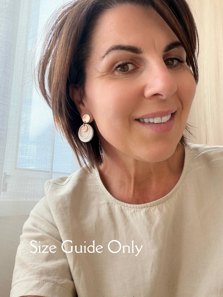 MINI Whispering Olive Round Dop Nancy Joanna