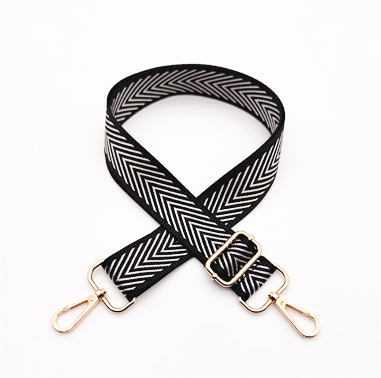 METALLIC BLACK ZIGZAG CROSSBODY STRAP Nancy Joanna